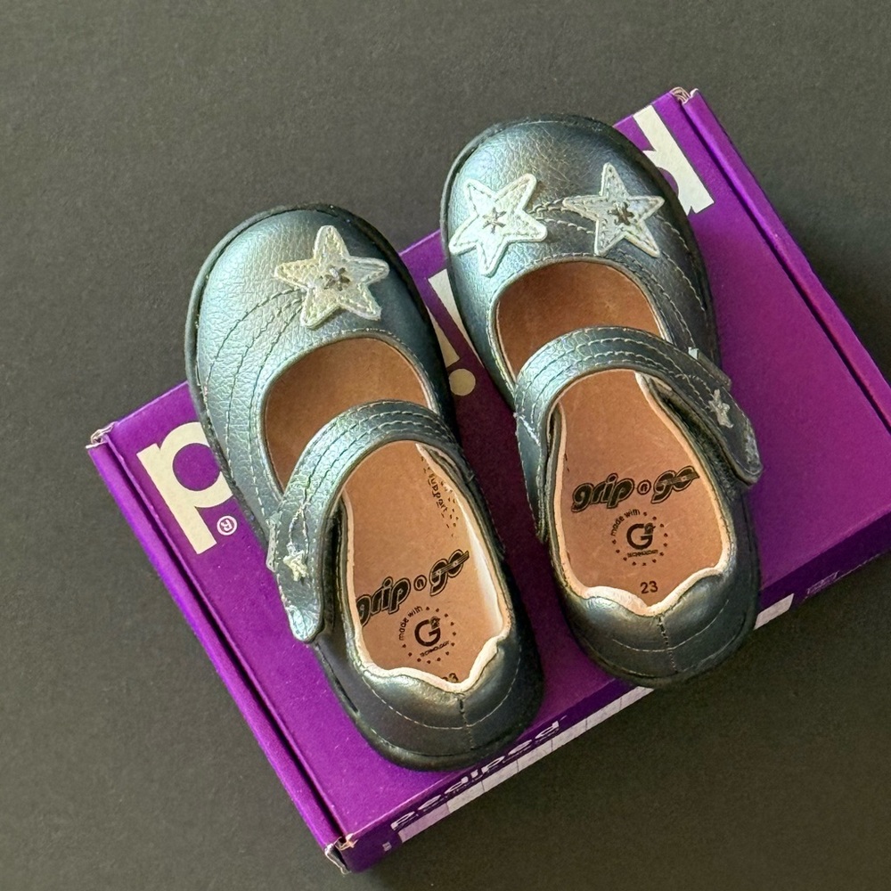 Pediped Gray Dress Shoes with Star Detail
